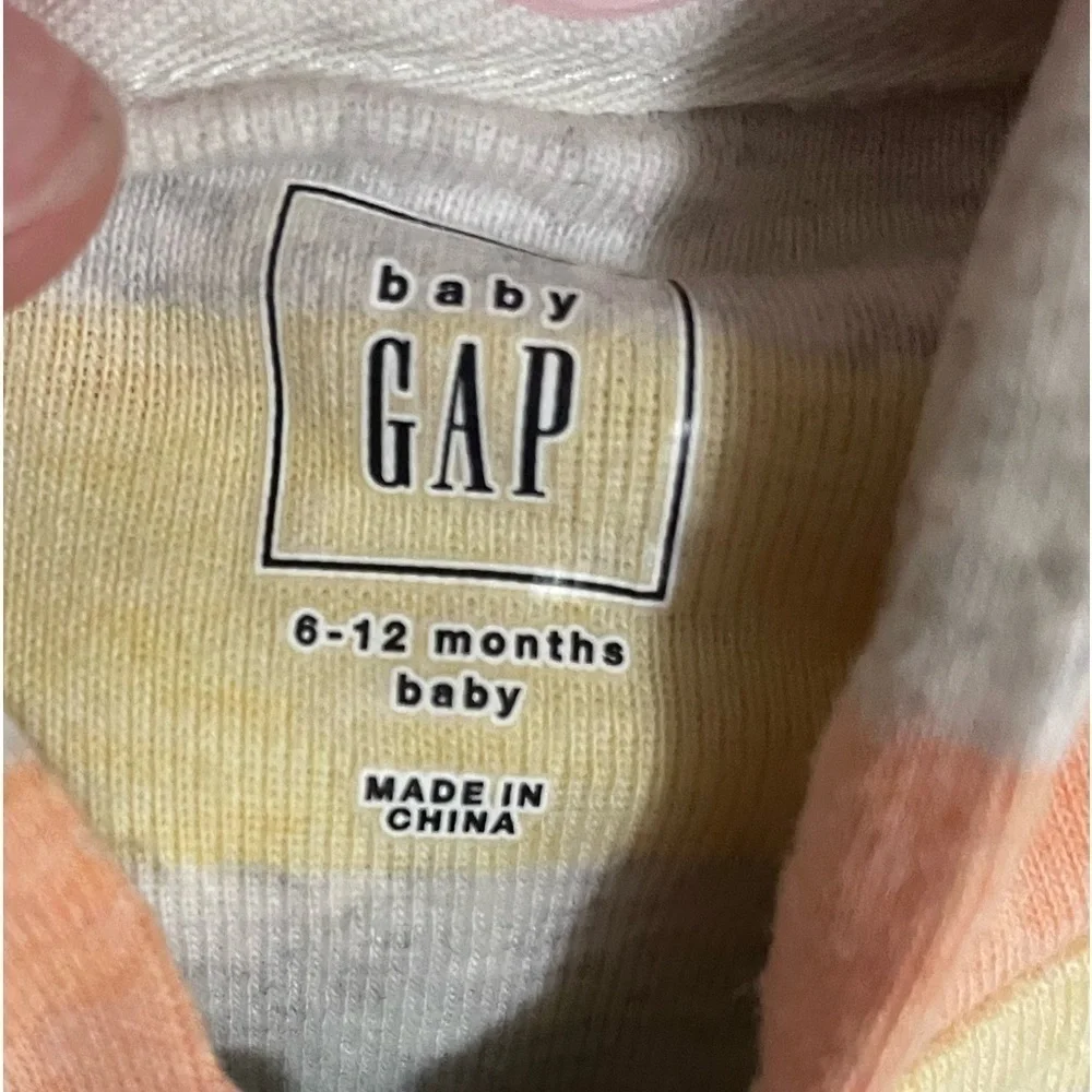 Baby Gap 6-12 Months Zip up Hoodie with Ears